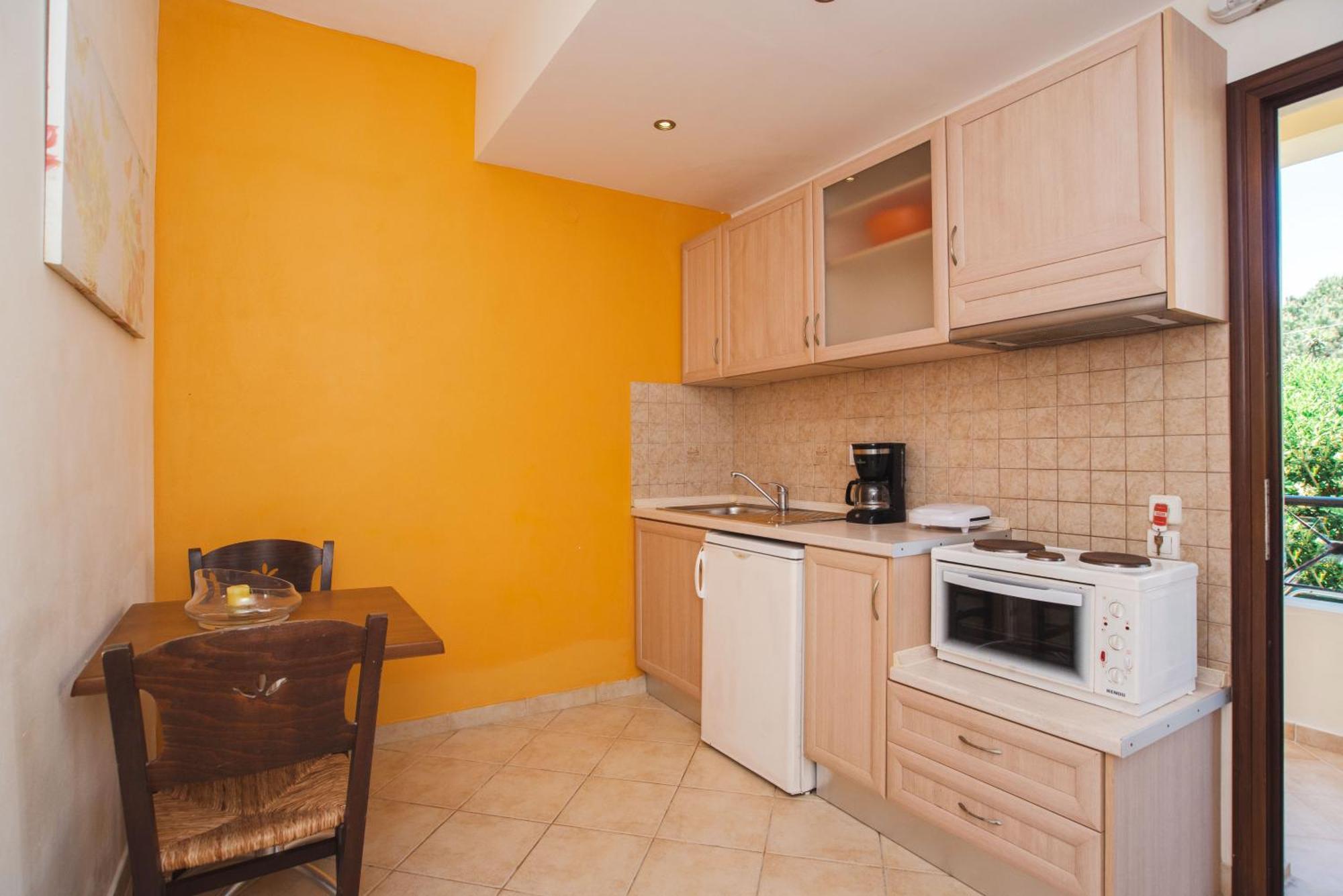 Angelique Apartments Agios Georgios  ภายนอก รูปภาพ